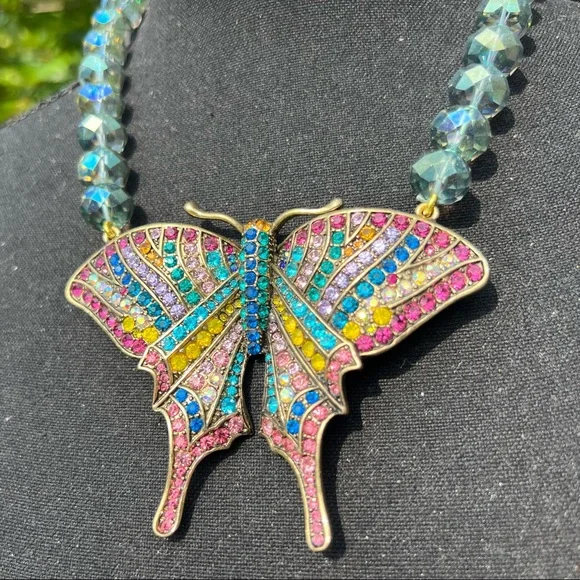 Heidi Daus Dazzling Crystal Butterfly Necklace - Picture 14 of 15